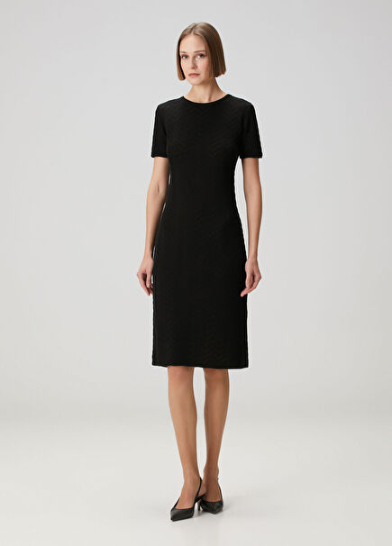 Siyah Desenli Midi Elbise