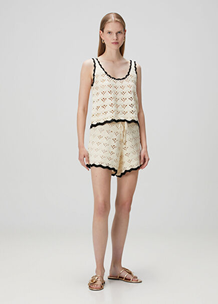 Rhiannon Cream Crochet Shorts