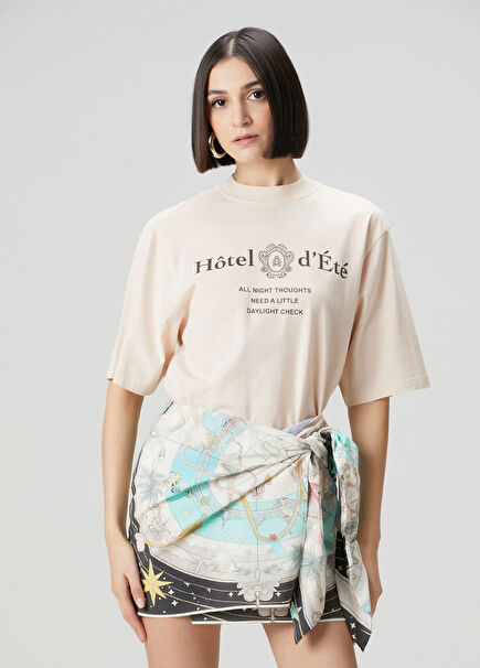 Açık Pembe Hotel Slogan Baskılı T-shirt