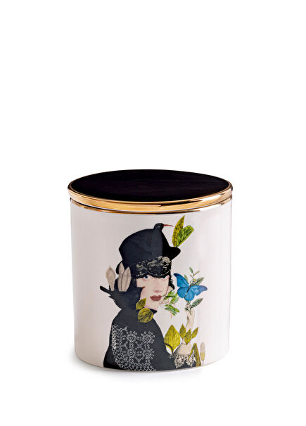 Seronia Porcelain Candle