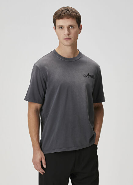 Siyah Grafik Baskılı Patchli T-shirt