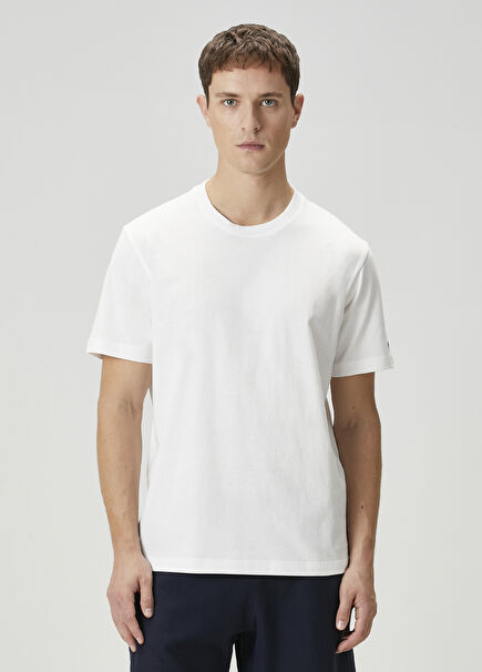 Beyaz Logo Detaylı T-shirt