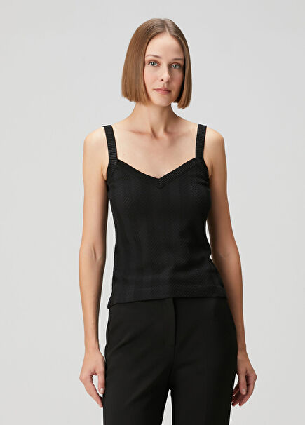 Siyah Zikzak Desenli Atlet