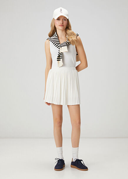 Kırık Beyaz Pileli Şort Etek