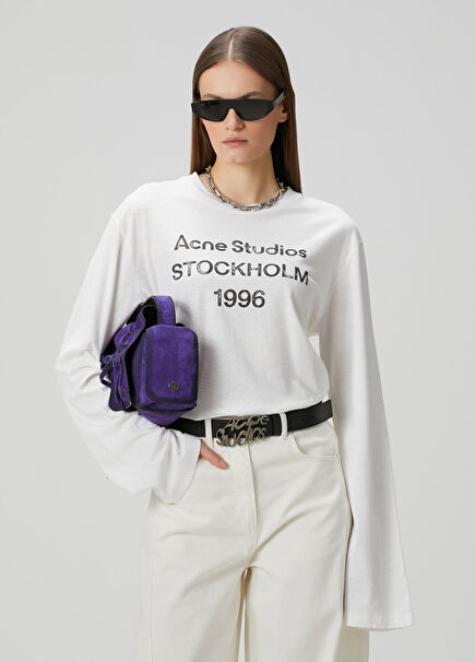 Kırık Beyaz Logolu Uzun Kol T-shirt