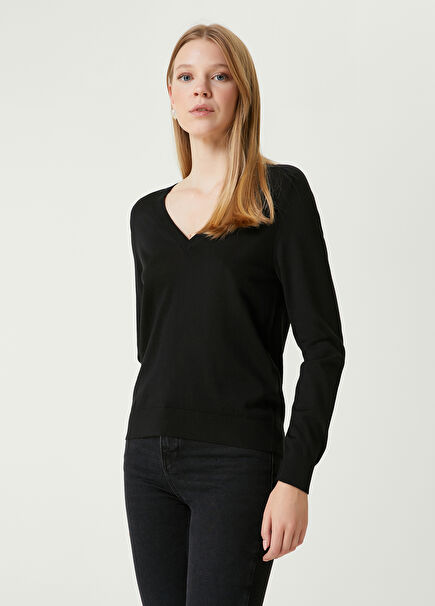 Black Basic Wool Sweater