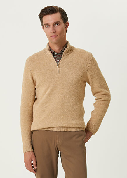 Light Beige Collar Zippered Wool Sweater