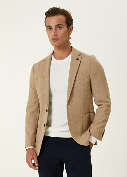 Beige Patch Pocket Detailed Woolen Coat