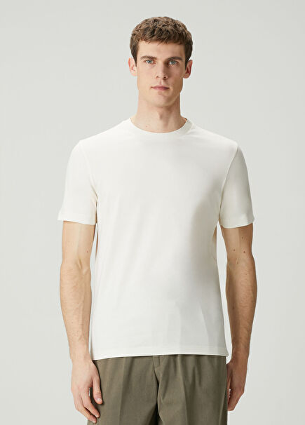 Beyaz T-shirt