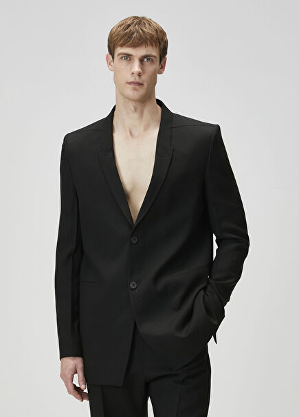 Siyah Askı Detaylı Yün Ceket