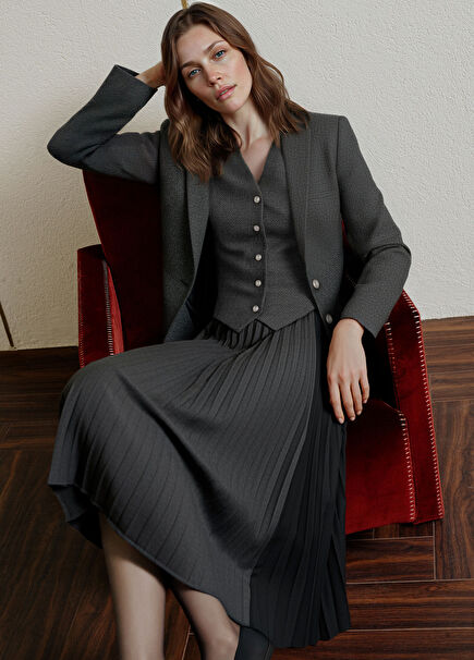 Antrasit Rahat Kesim Yün Ceket