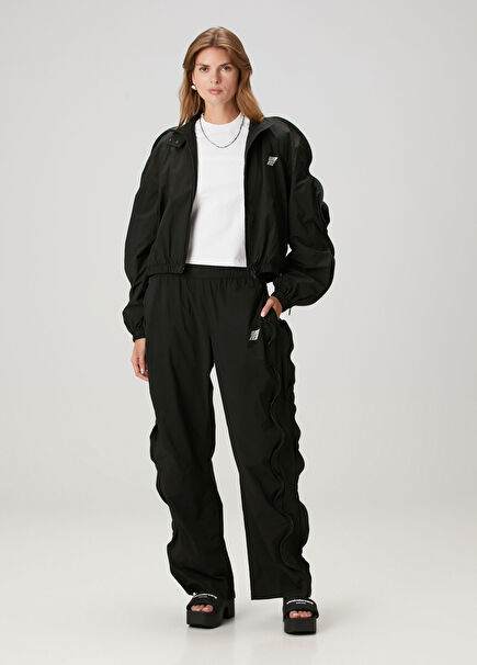 Siyah Fermuar Detaylı Pantolon