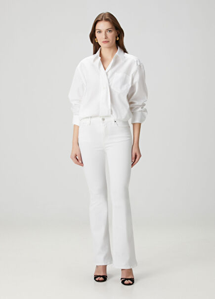 The Reboot Crop White Jeans