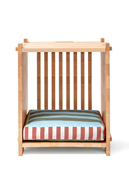 Orla Yan Sehpa Ve Evcil Hayvan Yatağı