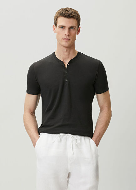 Siyah Keten T-shirt