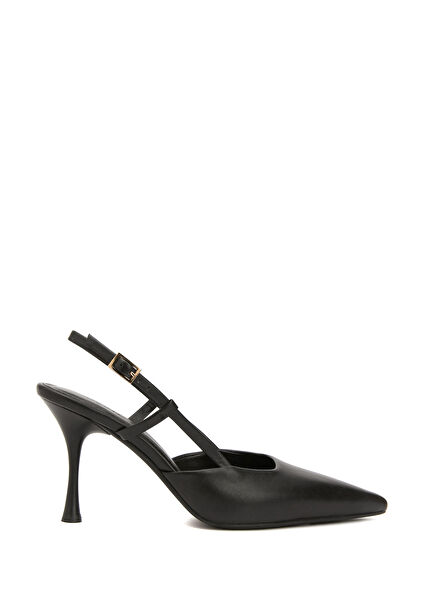 Black Leather Pump