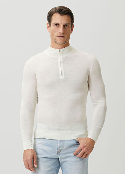 White Collar Zippered Wool Sweater