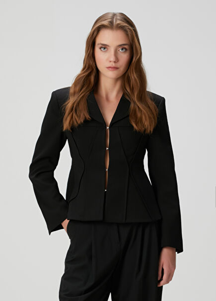 Fitted Black Crepe Blazer