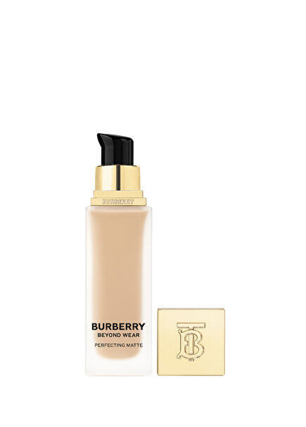 Beyond Wear Perfecting Matte Foundation 60 30Ml