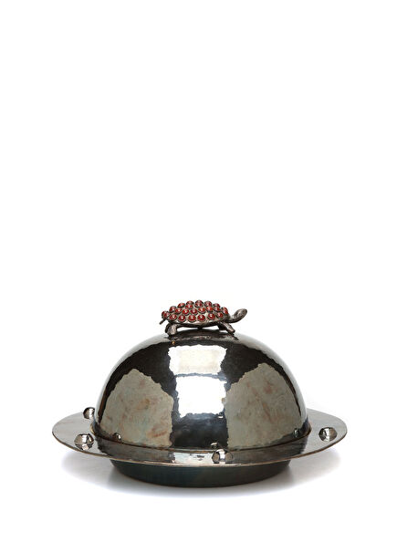 Decorative Bowl with Lid Detail