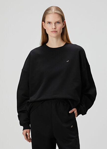 Aura Black Sweatshirt