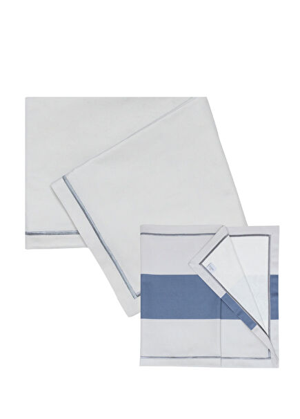 Maya Isla Grey Cotton Tablecloth and Maya Royal Runner