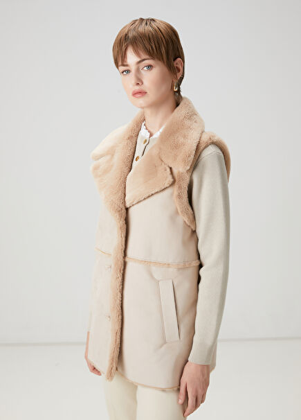 Stone Faux Fur Detailed Vest