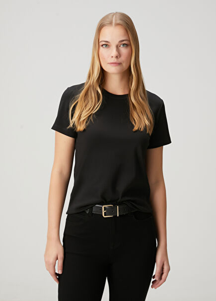 Black Basic T-Shirt