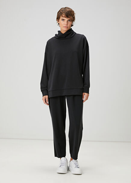 Black Sweatpants