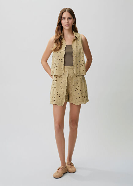 Beige hole work shorts skirt