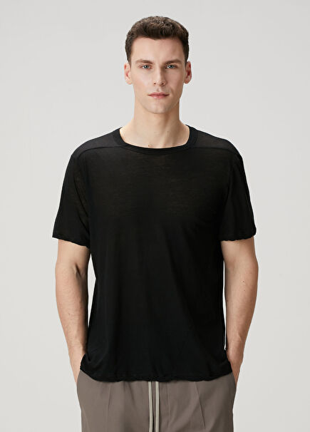 Black Basic T-Shirt