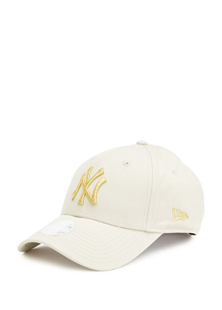 Metallic Logo 9Forty Neyyan Açık Bej Kadın Şapka
