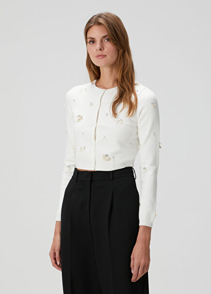 Zadie Beyaz İşlemeli Crop Hırka