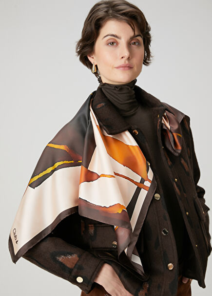 Bej Desenli İpek Eşarp