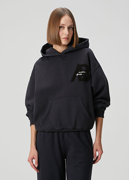 Jaci Black Sweatshirt