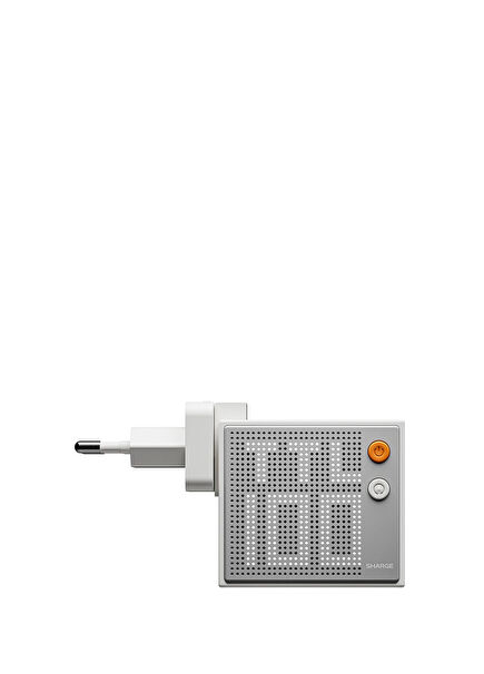 4-Port Smart Display iPhone 17/16 MacBook & Android Compatible Pixel 100W GaN Fast Charging Adapter