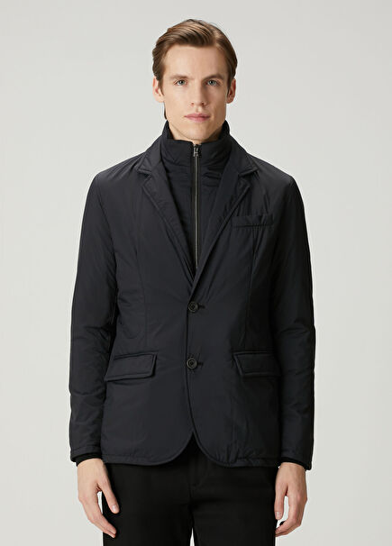 Siyah İç Yaka Detaylı Ceket