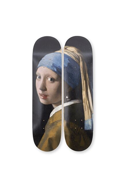 Girl with A Pearl Earring Skateboard Table