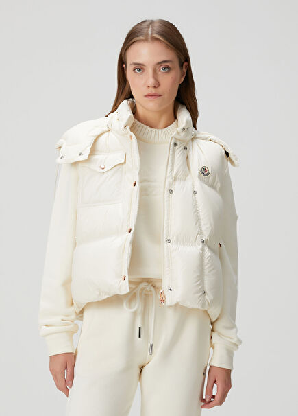 Pario Beyaz Kapüşonlu Puffer Yelek