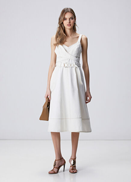 Kırık Beyaz Dikiş Detaylı Midi Denim Elbise