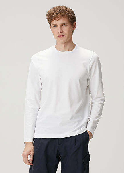 White Logo Detailed T-Shirt