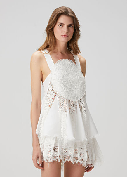 Beyaz Dantelli Atlet