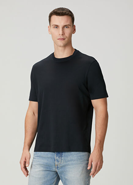 Siyah T-shirt