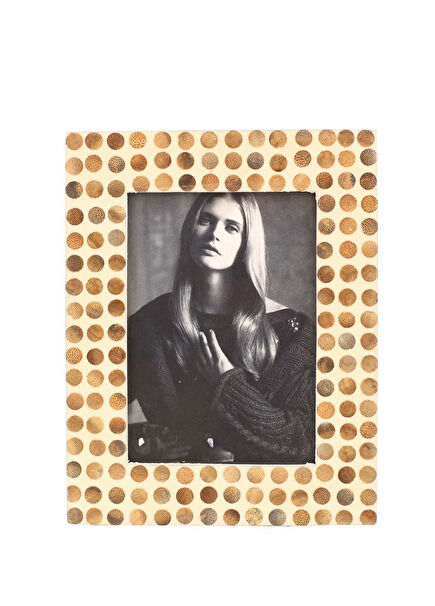 Yuvarlak Desenli Küçük Kemik Çerçeve