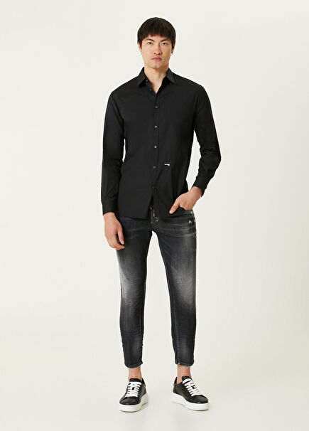 Black Frayed Detailed Jeans