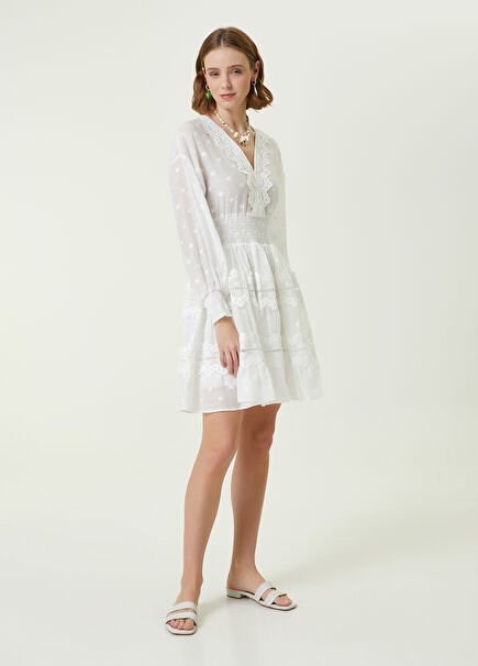 Beyaz Mini Dantel Elbise