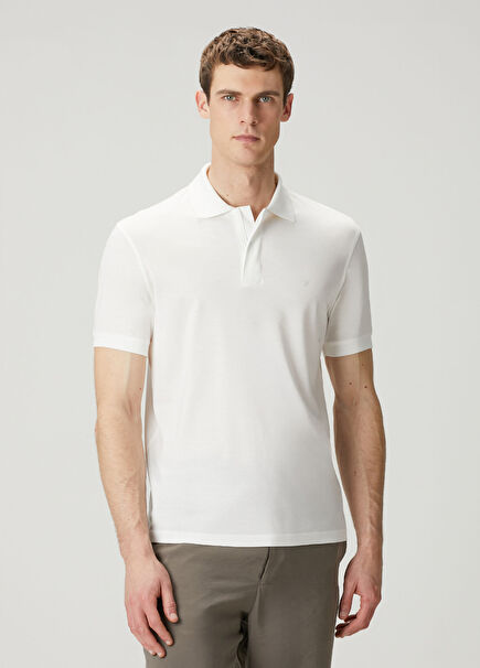 Beyaz Polo Yaka T-shirt