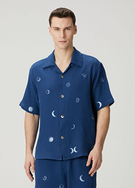 Pablo Mavi Figür Nakışlı Kısa Kollu Gömlek