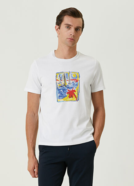 Beyaz Renkli Yelkenli Baskılı T-shirt