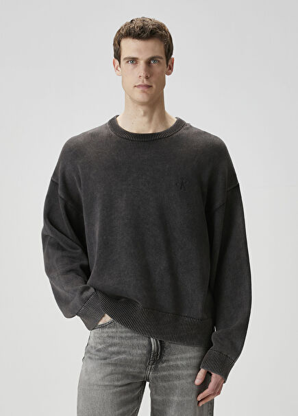 Easy Black Sweater